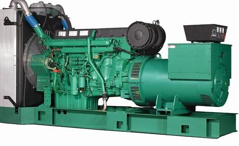 东昌府发电机除垢后需要用清水冲洗水冷式机油散热器几次？